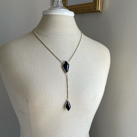 NWT- Kendra Scott Lilith Y Necklace Gold with Black Stone - Picture 3 of 6